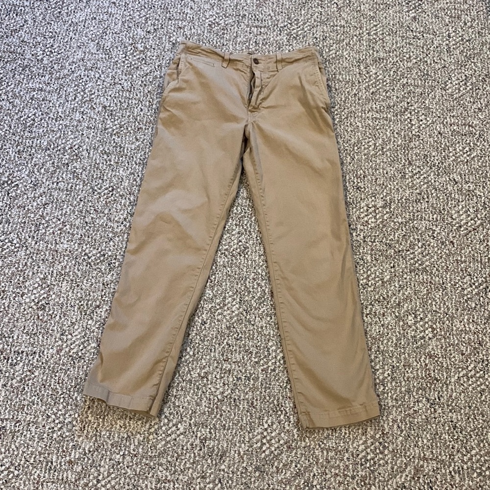 American Eagle Khakis